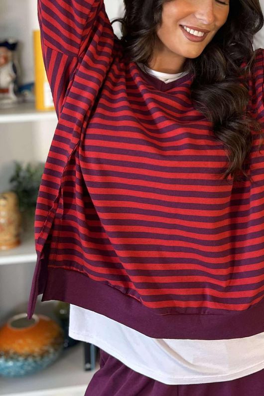 The Sunday Morning Stripe V Slouch Sweatshirt Aubergine Red